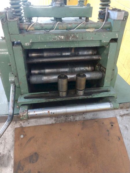 9.8" X .059" AIDA MODEL #LM-2532 9 ROLL POWERED COIL STRIP STRAIGHTENER: STOCK 14441