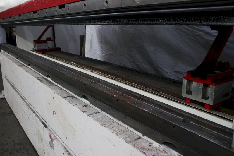 250 TON X 14' WYSONG MODEL #PHS250-168 HYDRAULIC PRESS BRAKE, NEW 1996: STOCK # 70491