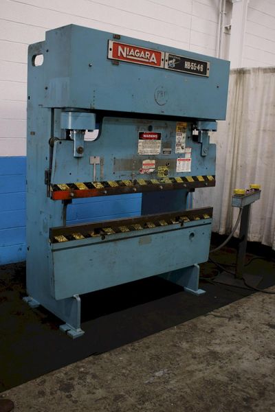 55 TON X 6' NIAGARA HYDRAULIC PRESS BRAKE: STOCK #61951