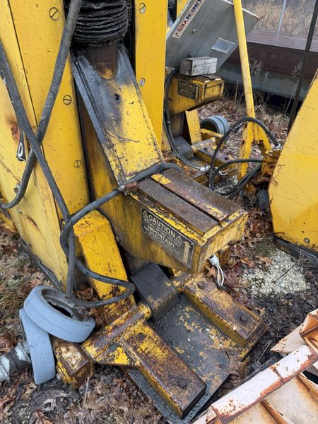 (4)  ZENEX CORPORATION MODEL RTS-3000 PORTABLE ELECTRIC POWER VEHICLE LIFT JACKS: STOCK #17222