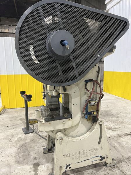 32 TON MINSTER MODEL #4 OBI PRESS, 3" STROKE: STOCK #20189
