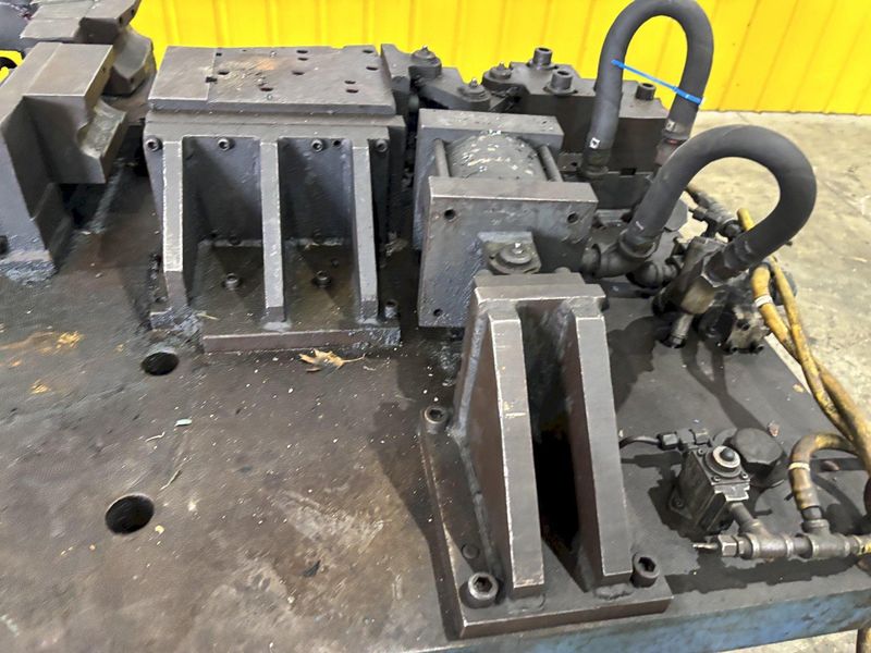 80 TON WILLIAMS & WHITE HYDRAULIC BULLDOZER W/ 24" RAM STROKE: STOCK #22793