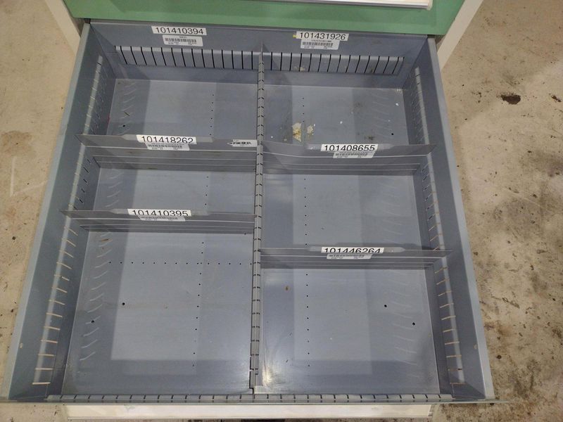 7 DRAWER VIDMAR INDUSTRIAL STORAGE CABINET 30" X 27.5" X 59": STOCK  #21502 (24 AVAILABLE)