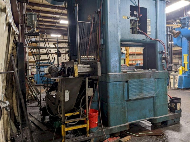600 ton Niagara SC2-600-96-60 Used Straight Side Mechanical Metal Stamping Press For Sale, Year