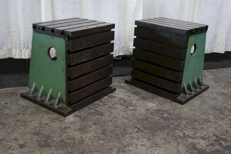1 SET OF DEVLIEG 20-1/2" X 25" T SLOTTED ANGLE PLATES: STOCK #75545