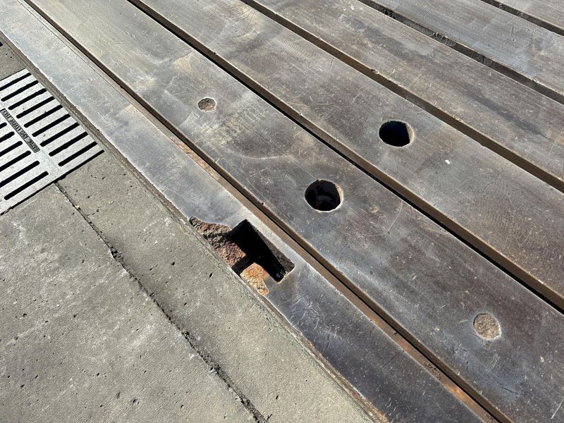 80" X 157" X 13" G & L T SLOTTED FLOOR PLATE:  STOCK #76803