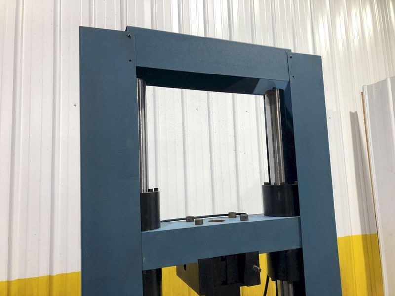 60,000 LBS RIEHLE MODEL #60-HD SERIES PUSH - PULL UNIVERSAL HYDRAULIC TEST STAND: STOCK #16726