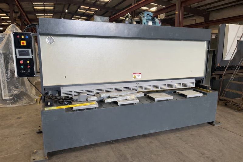 Jay-Shree KHVR-830 3/8″ x 10′ Guillotine Shear w/ NC Controlled Back Gauge (2026)