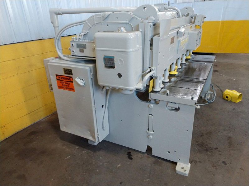 6' X 10 GA CINCINNATI MODEL 1006-R POWER SQUARING SHEAR: STOCK #10613