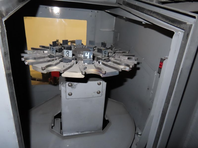 Roku-Roku GRM-658 CNC Vertical Machining Center, Fanuc 16i-M, 12 ATC, Renishaw NC3