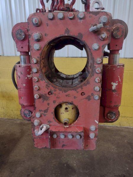10" WEATHERFORD MODEL "SUT" PORTABLE PIPE HYDRDAULIC BREAK-OUT & BUCKING MACHINE: STOCK #18037