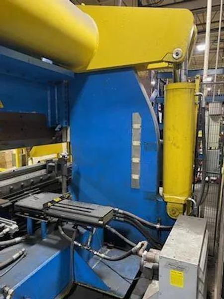 750 TON X 16' ACCURPRESS HYDRAULIC PRESS BRAKE