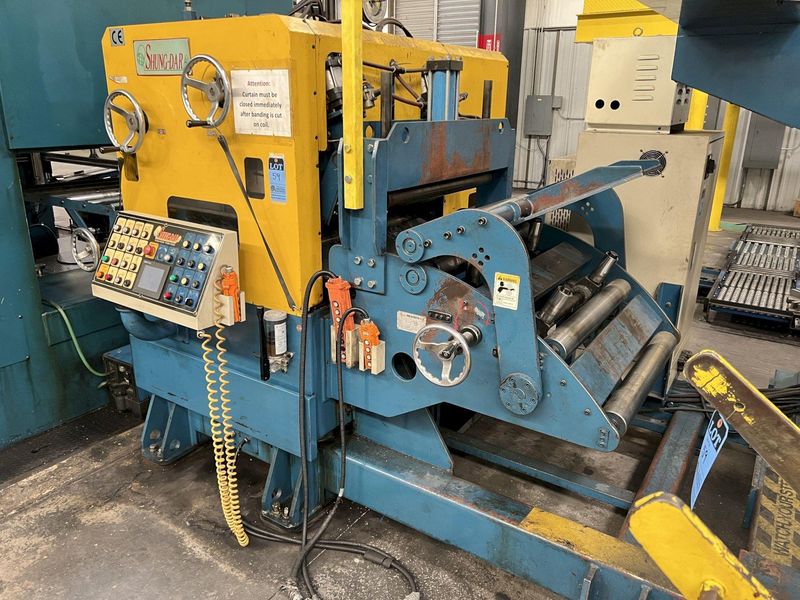 14000 LB X 32" X .240" SHUNG DAR SERVO FEEDLINE