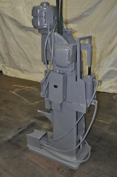 GRANT ORBITAL SPIN RIVETER MODEL 220