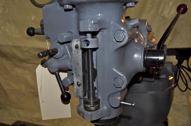 2 HP BRIDGEPORT VERTICAL MILL