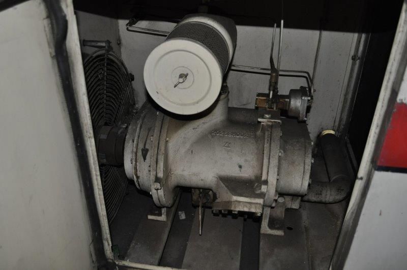 50 HP GARDNER DENVER ELECTRA SAVER II ROTARY SCREW AIR COMPRESSOR