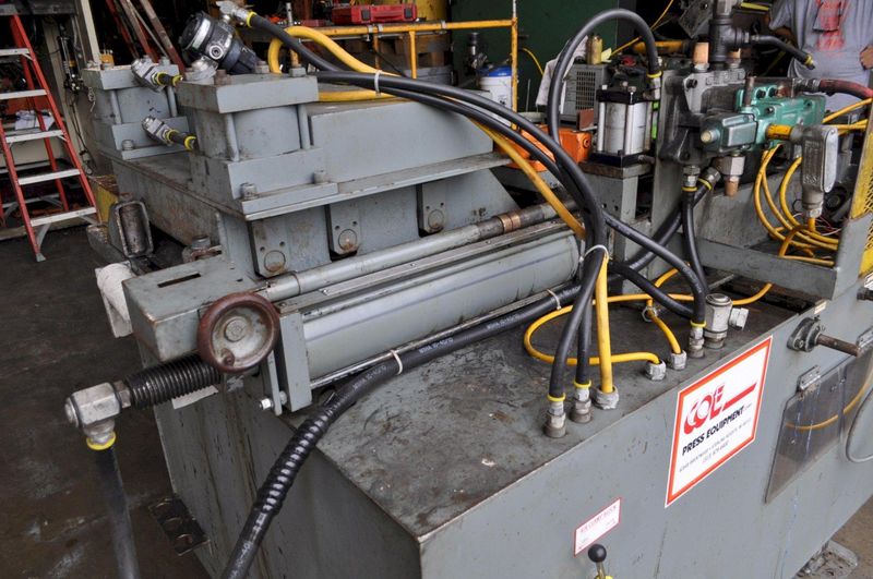 12" X 12" X .350" COE AIR FEEDER STRAIGHTENER