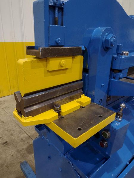 50 TON PIRANHA MODEL #P50 HYDRAULIC IRONWORKER: STOCK #23214
