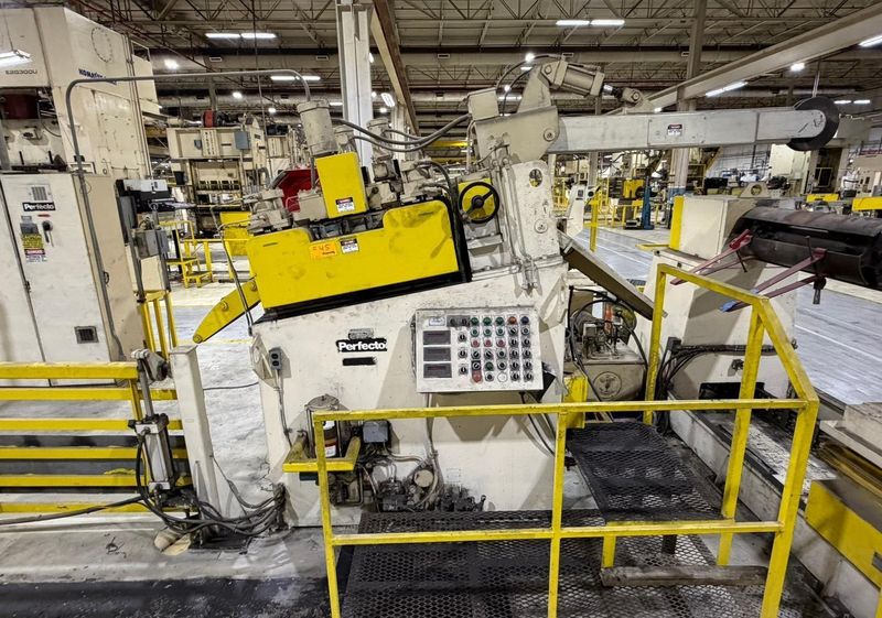 10000 LB X 14" X .183" PERFECTO UNCOILER AND STRAIGHTENER