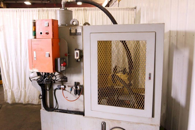 80 TON YAO SHENG MODEL TSH-TUVB-830 HYDRAULIC PRESS: STOCK 68630