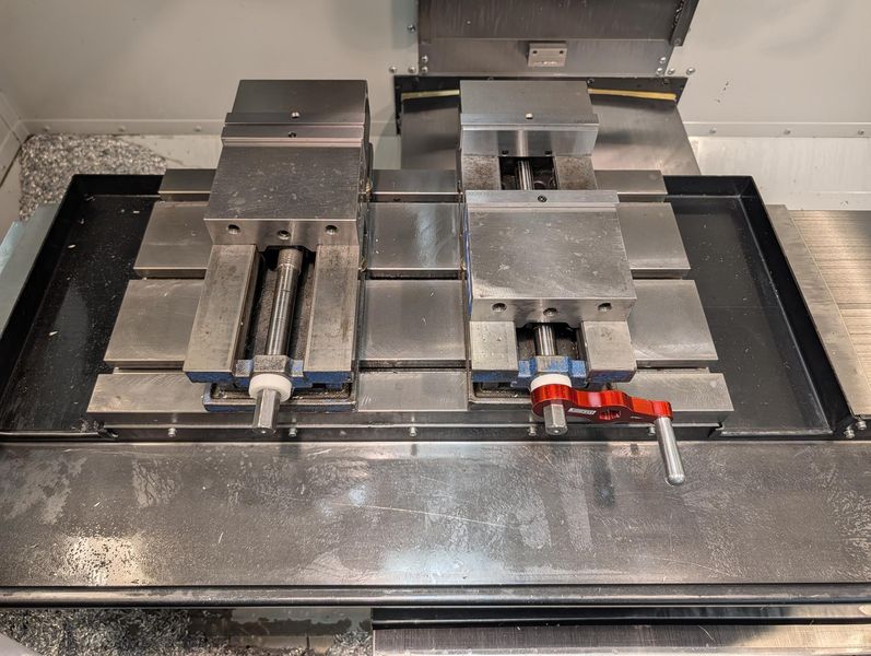 Haas VF-1D CNC Vertical Machining Center, Haas Coldfire CNC Control, 10,000 RPM, 20 ATC, LESS THAN 3000 SPINDLE HOURS- Auction Item