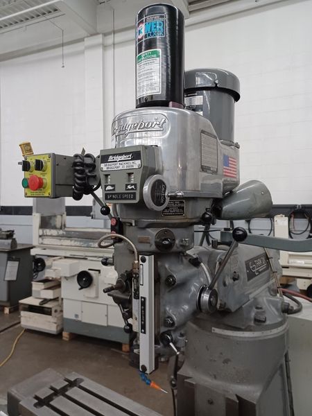 Bridgeport EZ Trak 2-Axis CNC Knee Mill with Bridgeport Control, Power Draw Bar, R8 Spindle Taper, Lube System- Auction Item