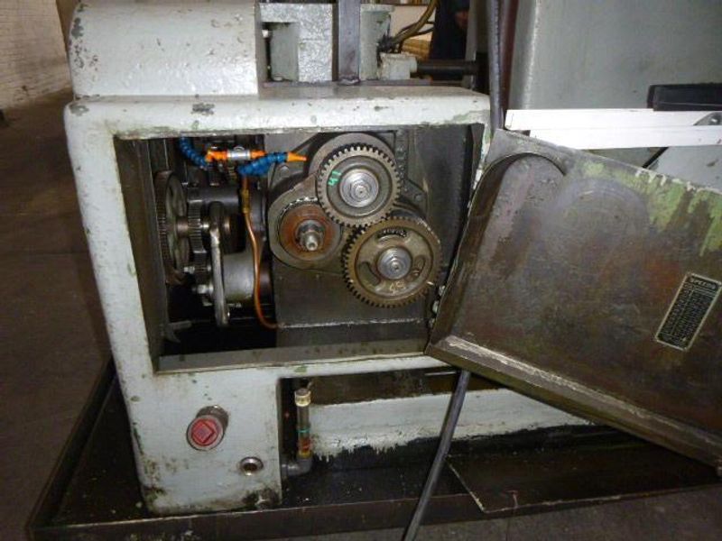 Gould & Eberhardt Model 36H Universal Vertical Gear Hobber