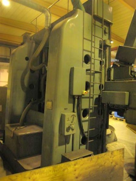 94" SKODA SK25A, 2-Rams, Side Hd, 110" Swing, Taper, Thread, 107 HP, '64 #19300