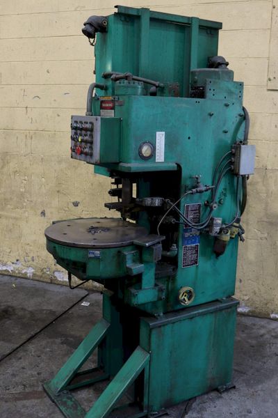 6 TON DENISON HYDRAULIC PRESS: STOCK #19245