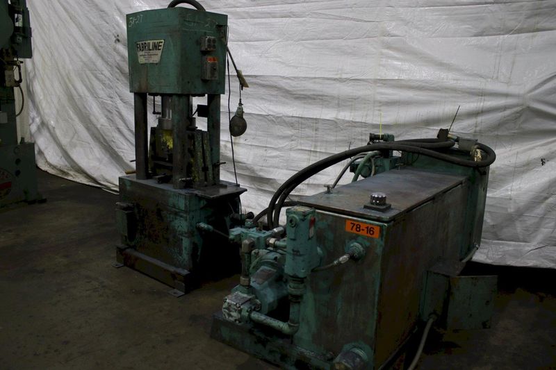 10' X 10' PEDDINGHAUS 4 POST HYDRAULIC ANGLE SHEAR: STOCK #73302