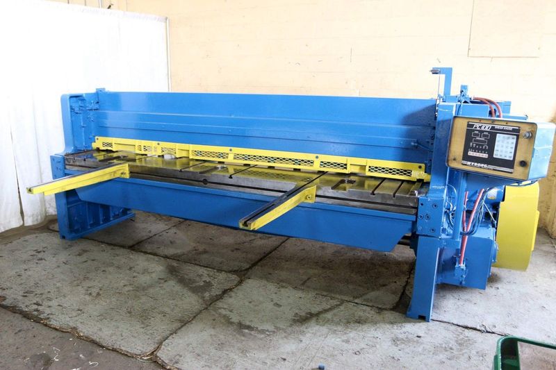 10' X 3/16" WYSONG MODEL #1010 POWER SQUARING SHEAR: STOCK #69817