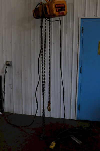 1 TON HARRINGTON SINGLE PHASE ELECTIC CHAIN HOIST: STOCK #69517