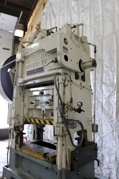 60 TON MINSTER MODEL #P2-60-32 PIECE MAKER SSDC PRESS: STOCK 68274