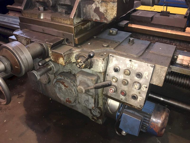 32" X 336" POREBA ENGINE LATHE: STOCK #68090