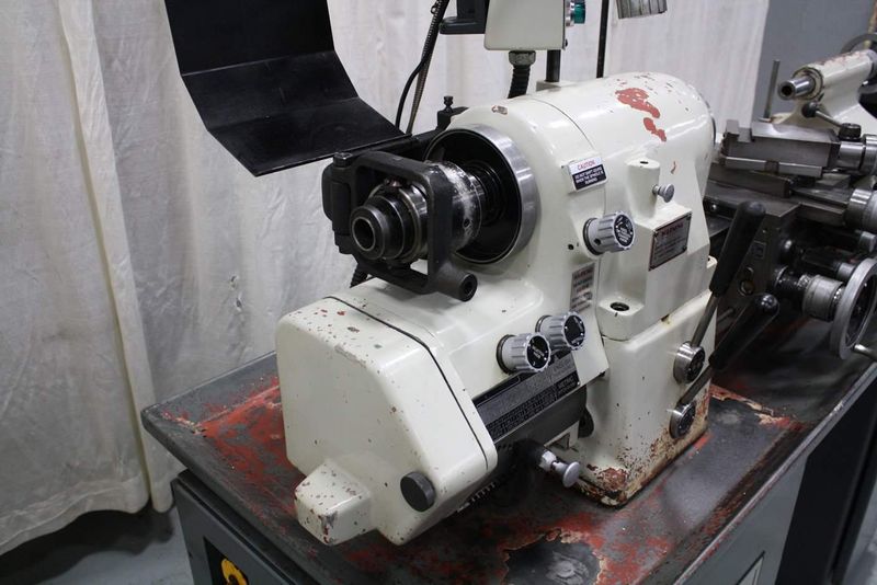 11" X 20" WILTON MODEL TRL11183 PRECISION TOOLROOM LATHE: # 66970