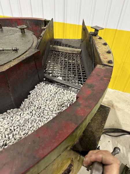 12 FT HAMMOND ROTO-FINISH MODEL #ST-12 ROTARY BOWL VIBRATORY PARTS DEBURRING FINISHER: STOCK #20
