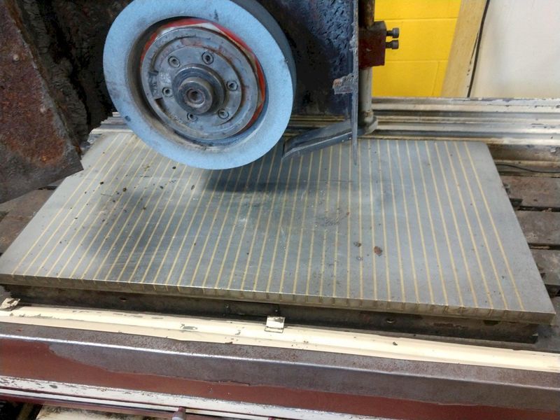 16" X 32" CHEVALIER MODEL #FSG1632AD HORIZONTAL 3 AXIS SURFACE GRINDER: STOCK 12711