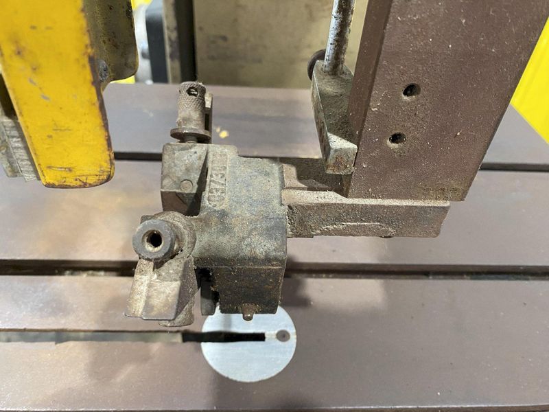 16"  STARTRITE MODEL #216H VERTICAL BANDSAW: STOCK #19278