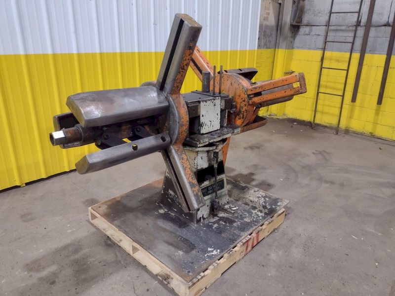 2500 LB X 20" AMERICAN DOUBLE END PULL OFF COIL REEL UNCOILER: STOCK #19542