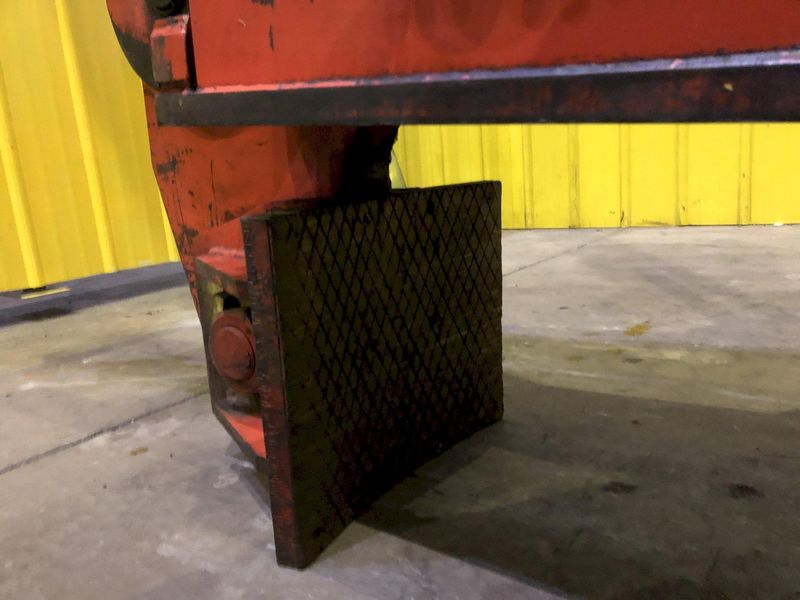 20,000 LB 10 TON BUSHMAN MODEL 6100 SINGLE RIM VERTICAL COIL LIFTING TONG SCISSOR TYPE COIL LIFT