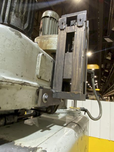5' x 13" DARBERT MODEL #3676 RADIAL ARM DRILL: STOCK #20259