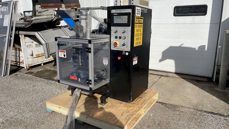 Batching Systems BagMaster Series C - Model 108
Form, Fill and Seal Bagging Machine