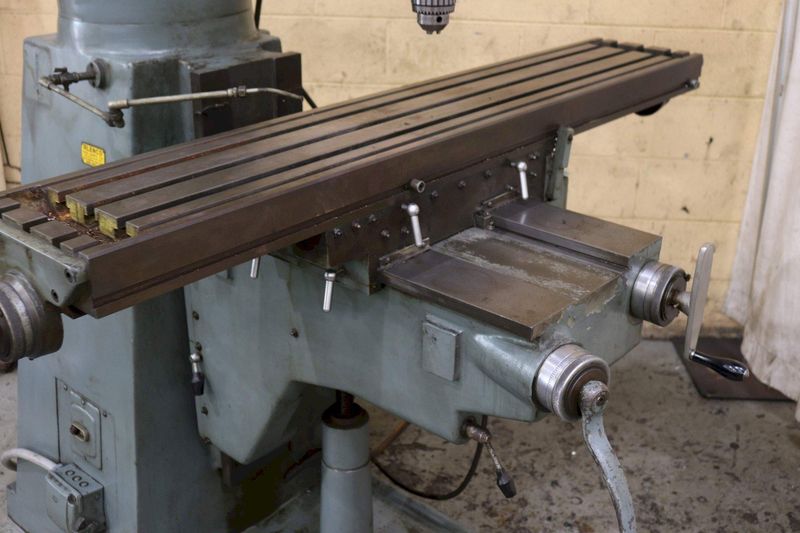 2 HP BEAVER VERTICAL RAM TYPE MILL: STOCK #73241