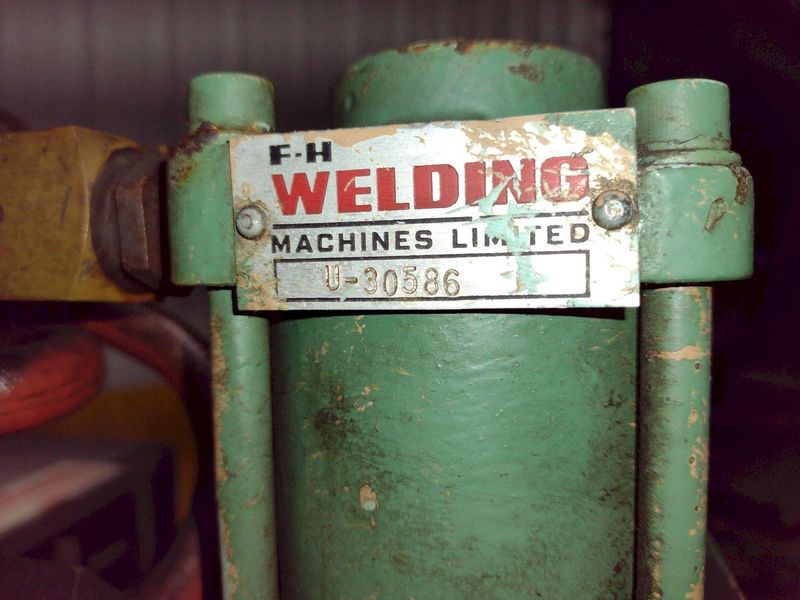 30 KVA X 8" TAYLOR WINFIELD AIR OPERATED SPOT WELDER: STOCK #20249