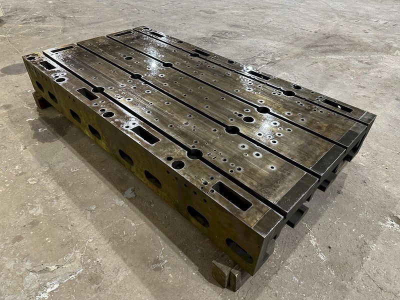 48" X 92" X 12" T-SLOTTED LAYOUT RISER TABLE / FLOOR PLATE: STOCK #19723