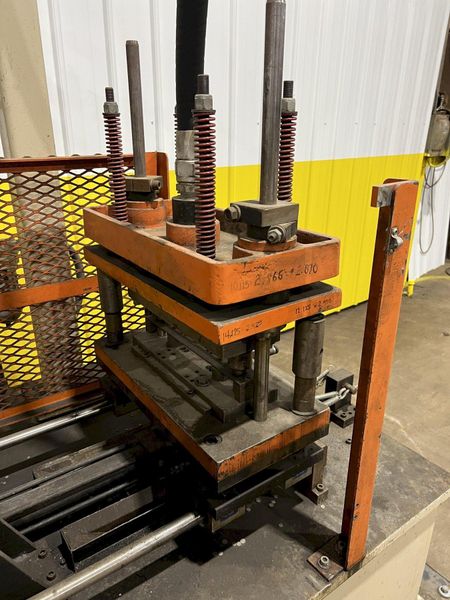 7 TON & 3 TON AIRAM TRAVELING PUNCH & CUTOFF PRESSES: STOCK #18420