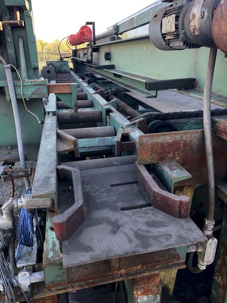 20' SUTTON POWERED INFEED & OUTFEED CONVEYORS / RACKS: STOCK #16743