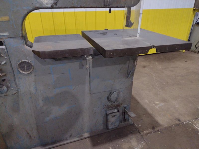 36" DOALL MODEL #V-36 VERTICAL BAND SAW: STOCK #18402