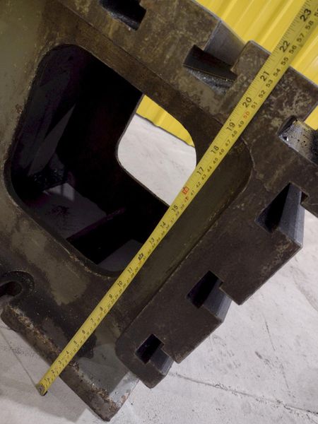 21.5" X 21.5" X 21.5" CARLTON BOX DRILL TABLE: STOCK 20474