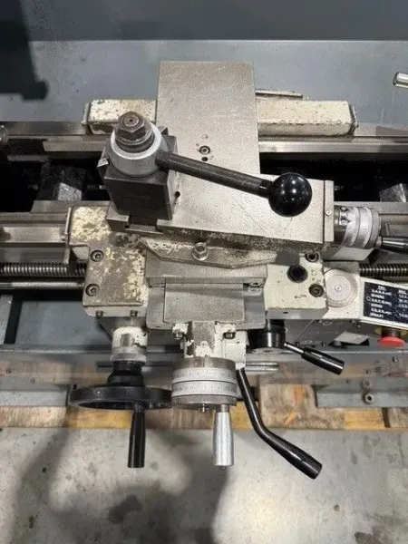 CLAUSING METOSA #C1330S 13” x 30”cc Engine Lathe # 7612